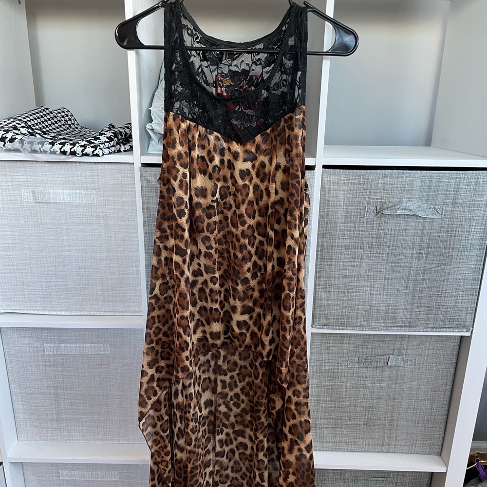 Animal print hi low tunic